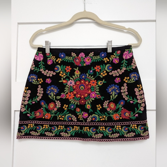 Zara Woman Embroidered Suzani Mini Skirt A-Line - Picture 11 of 16